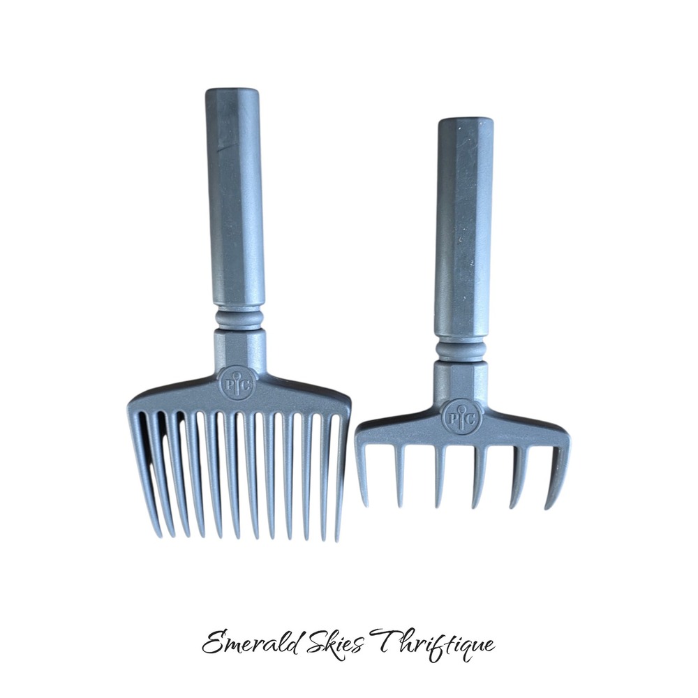 Pampered Chef 100122 Quick Shred Meat Magnetic Shredder Shredding Forks
